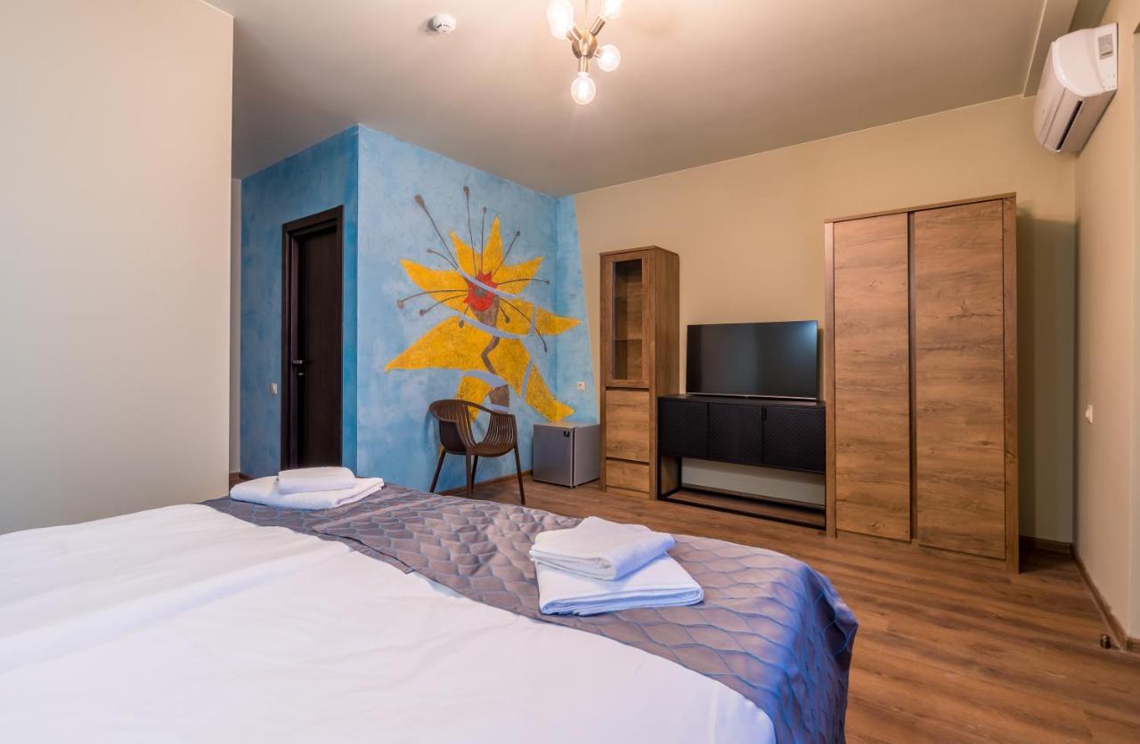 Boutique Kosher Hotel Tourfa Tbilisi Exterior foto